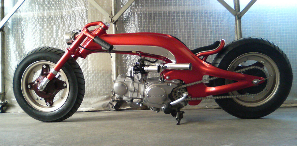 Bodyline Custom Motorcycle - mini4temps.fr