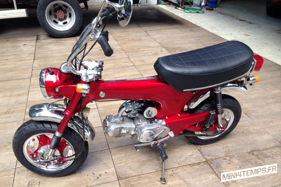 Honda Dax ST70 red by Duke Motorcycles - mini4temps.fr