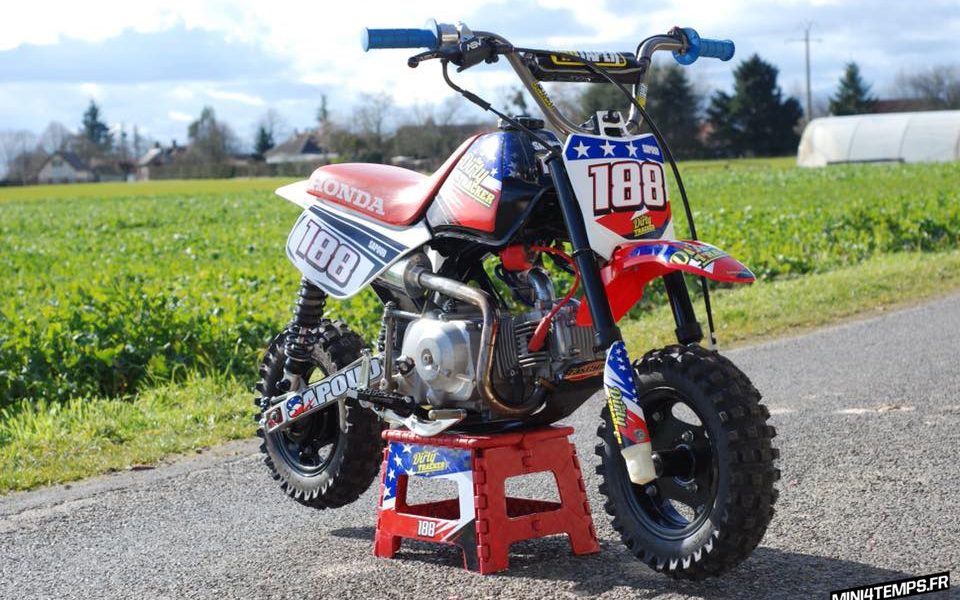 A VENDRE : Le Honda Monkey Z50R de Junior Dunor - mini4temps.fr
