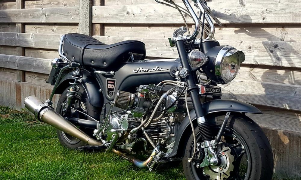 Le Honda lowrider Dax de Mitch - mini4temps.fr