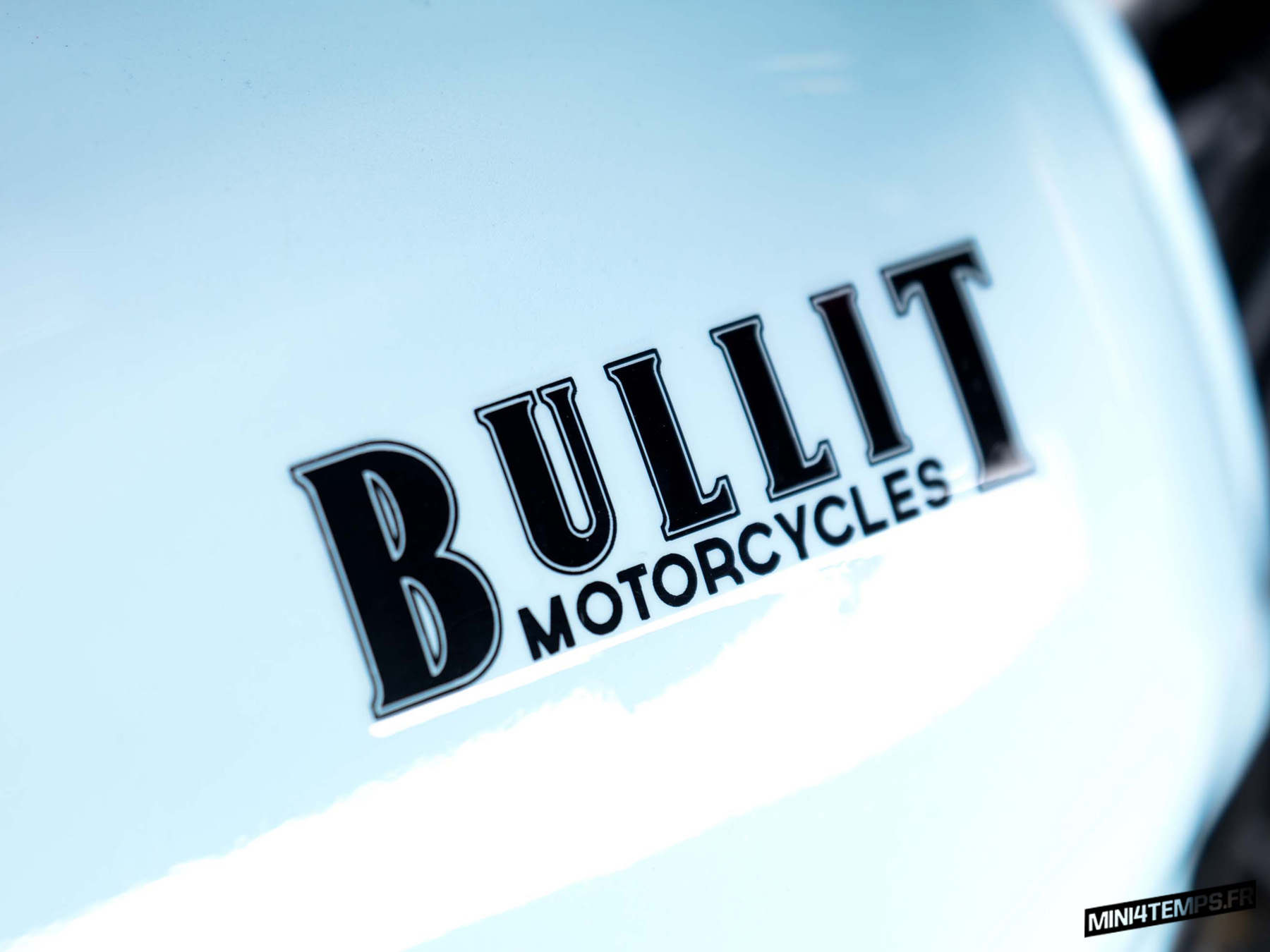 Bullit- Spirit 125 edition limitée Gulf 2019 - mini4temps.fr