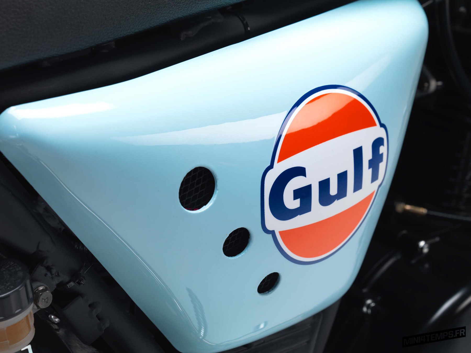Bullit- Spirit 125 edition limitée Gulf 2019 - mini4temps.fr
