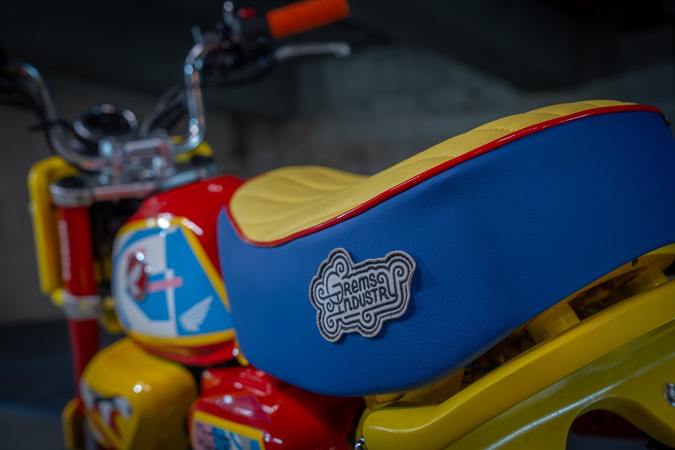 Honda Monkey 125 Tokyo by Grems et George Woodman - Mini4temps.fr