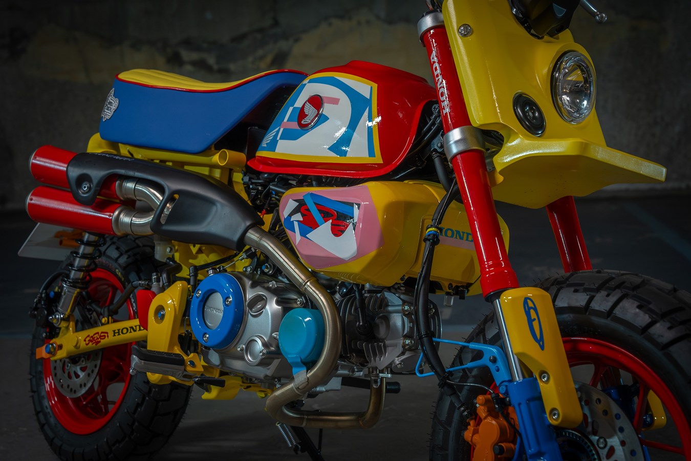 Honda Monkey 125 Tokyo by Grems et George Woodman - Mini4temps.fr